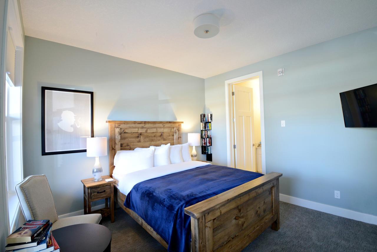 Novel Bed And Breakfast YYC Eksteriør bilde
