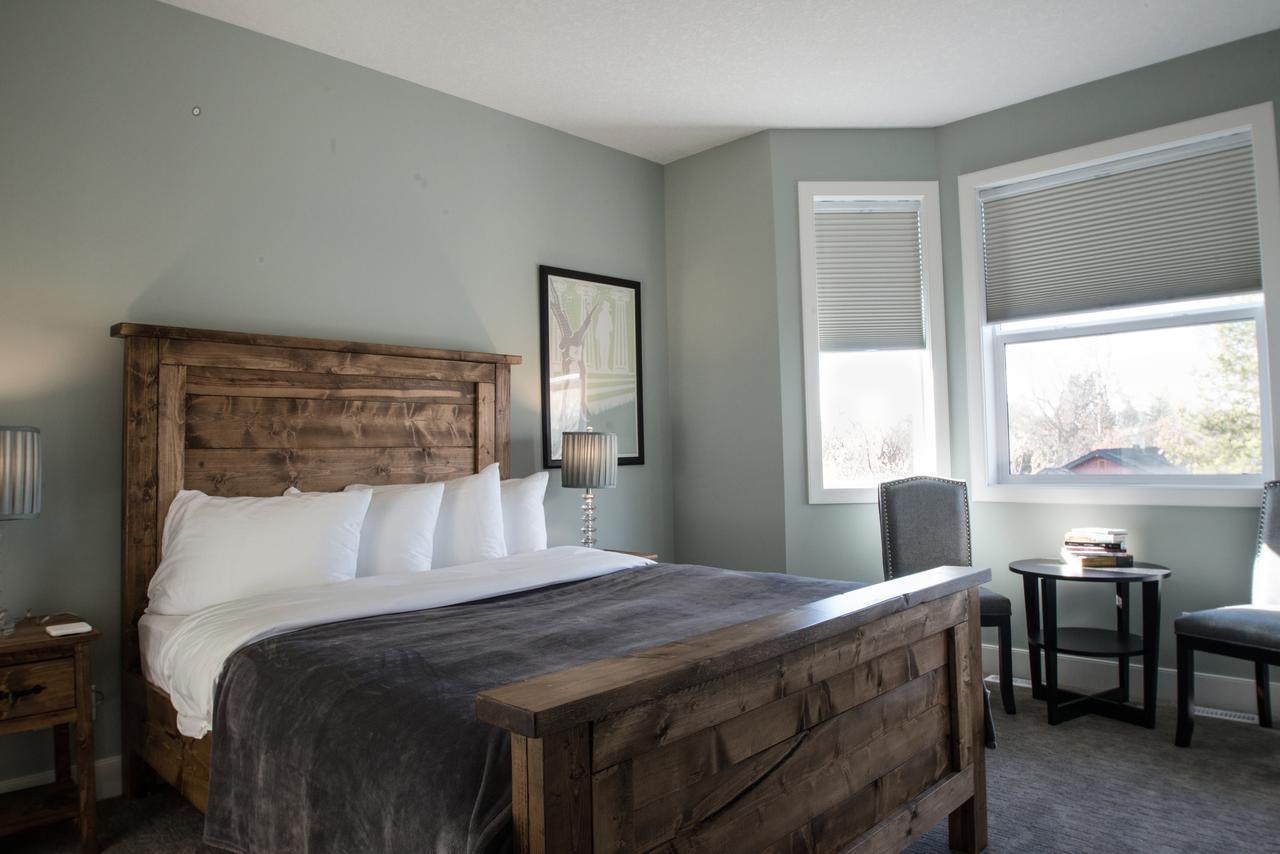Novel Bed And Breakfast YYC Eksteriør bilde