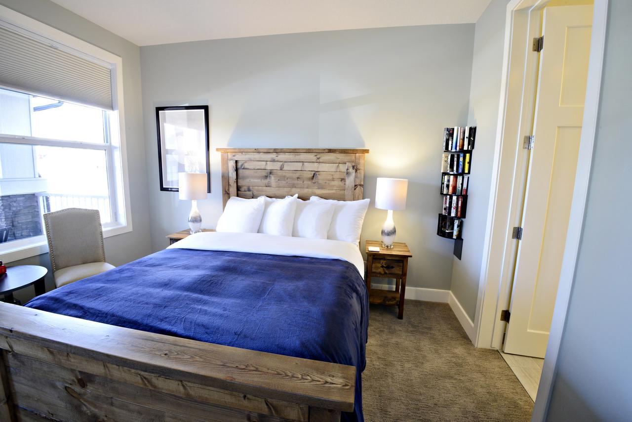Novel Bed And Breakfast YYC Eksteriør bilde