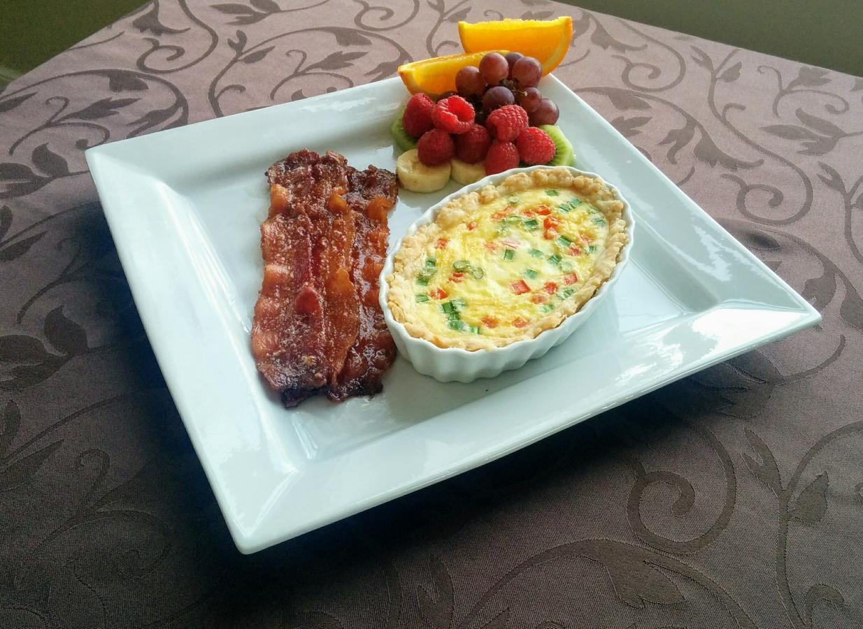 Novel Bed And Breakfast YYC Eksteriør bilde